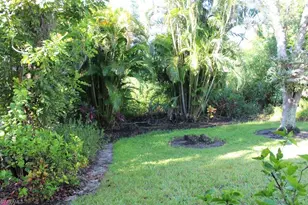 17455 Silver Fox Dr, Fort Myers, FL 33919 - Photo 12