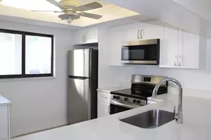 17455 Silver Fox Dr, Fort Myers, FL 33919 - Photo 10