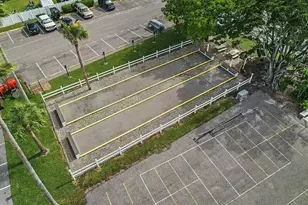 267 Shoreland Dr, Fort Myers, FL 33905 - Photo 18