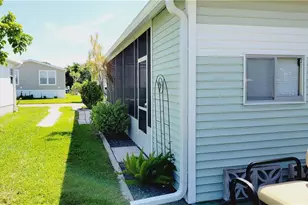 267 Shoreland Dr, Fort Myers, FL 33905 - Photo 2