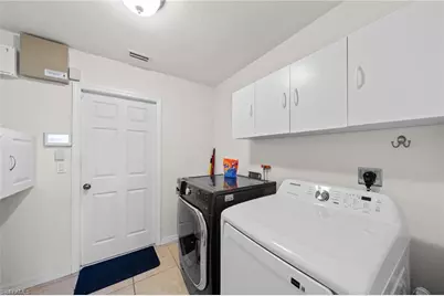 1309 SE 10th Ter, Cape Coral, FL 33990 - Photo 2