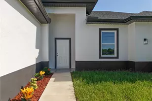 5002 Bygone St, Lehigh Acres, FL 33971 - Photo 6