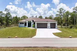 121 Moore Ave, Lehigh Acres, FL 33936 - Photo 4