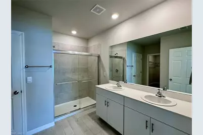 20419 Camino Torcido Loop, North Fort Myers, FL 33917 - Photo 2