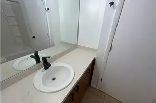 503/505 NE 24th Pl, Cape Coral, FL 33909 - Photo 8