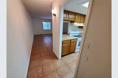 2366 E Mall Dr #421, Fort Myers, FL 33901 - Photo 6