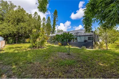 1432 SE 11th St, Cape Coral, FL 33990 - Photo 22