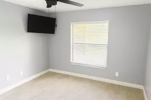 11091 Caravel Cir, Fort Myers, FL 33908 - Photo 12