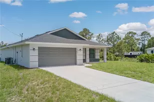 1037 Cheney Ave S, Lehigh Acres, FL 33974 - Photo 2