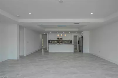 1037 Cheney Ave S, Lehigh Acres, FL 33974 - Photo 8