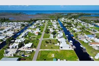 5008 Sandpiper Dr, Saint James City, FL 33956 - Photo 16