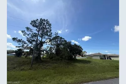 1361 Jabara Cir, Labelle, FL 33935 - Photo 4