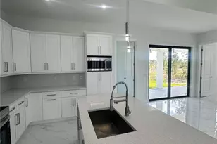 1022 Candlelight Dr, Lehigh Acres, FL 33974 - Photo 12