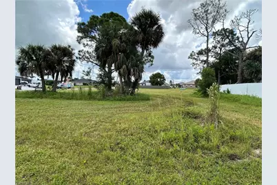 2014 NW 7th Ter, Cape Coral, FL 33993 - Photo 10