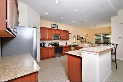 26317 Stonewall Ln, Bonita Springs, FL 34135 - Photo 6