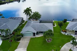 4627 SW 2nd Ave, Cape Coral, FL 33914 - Photo 2