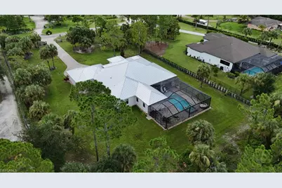 709 15th St SW, Naples, FL 34117 - Photo 50