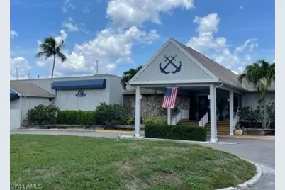 10884 McAlester Cir, Port Charlotte, FL 33981 - Photo 12