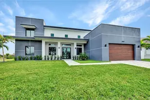 6014 Cypress Ln, Bonita Springs, FL 34134 - Photo 1