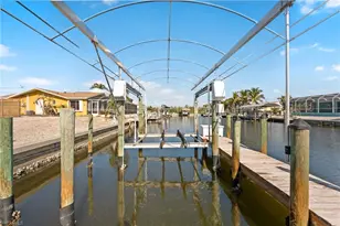 2444 Sycamore St, Saint James City, FL 33956 - Photo 10