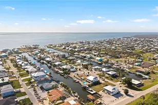 2444 Sycamore St, Saint James City, FL 33956 - Photo 40