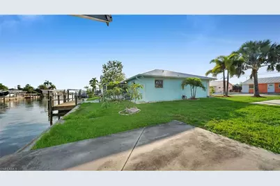 2758 Bruce St, Matlacha, FL 33993 - Photo 34