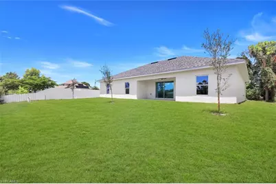 2018 NE 33rd Ln, Cape Coral, FL 33909 - Photo 22