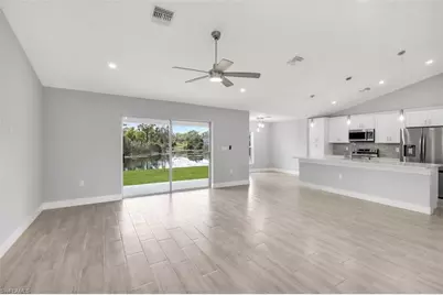 2018 NE 33rd Ln, Cape Coral, FL 33909 - Photo 4