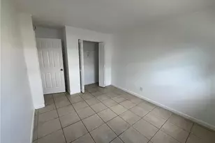 2452 Stella St, Fort Myers, FL 33901 - Photo 6