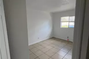 2452 Stella St, Fort Myers, FL 33901 - Photo 10