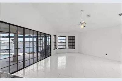 837 SW 2nd Ave, Cape Coral, FL 33991 - Photo 18