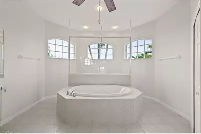 2727 NW 45th Pl, Cape Coral, FL 33993 - Photo 24