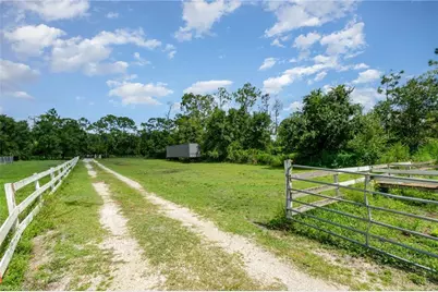 19201 Matt Rd, North Fort Myers, FL 33917 - Photo 20