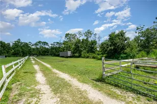 19201 Matt Rd, North Fort Myers, FL 33917 - Photo 20