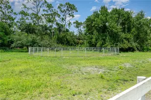 19201 Matt Rd, North Fort Myers, FL 33917 - Photo 22