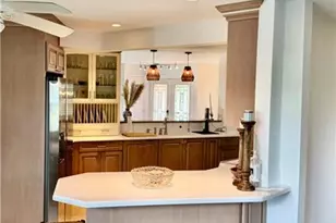 1927 SE 10th St, Cape Coral, FL 33990 - Photo 12