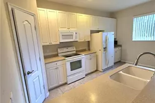 10210 Tin Maple Dr, Estero, FL 33928 - Photo 4