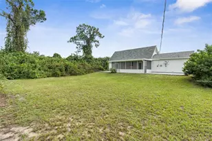 205 James Ave N, Lehigh Acres, FL 33971 - Photo 20