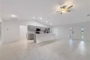 1423 NE 32nd Ln, Cape Coral, FL 33909 - Photo 6