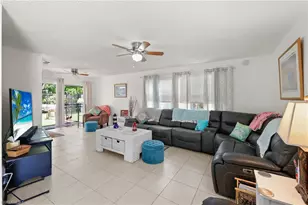 4517 Vinsetta Ave, North Fort Myers, FL 33903 - Photo 12