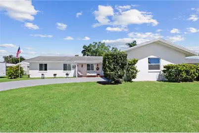 4517 Vinsetta Ave, North Fort Myers, FL 33903 - Photo 2