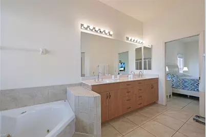 3756 SE 1st Ave, Cape Coral, FL 33904 - Photo 16