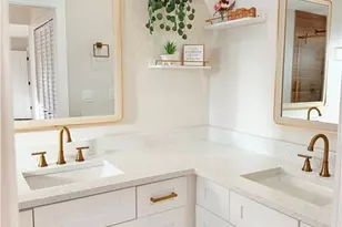 814 Victoria Dr, Cape Coral, FL 33904 - Photo 8