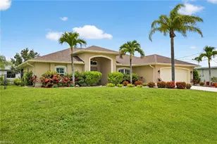 2820 SW 29th Pl, Cape Coral, FL 33914 - Photo 2