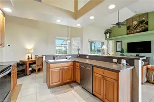 227 SW 28th Terrace, Cape Coral, FL 33914 - Photo 10