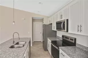 1820 NW 21st St, Cape Coral, FL 33993 - Photo 6
