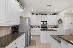 9009 Paseo De Valencia St, Fort Myers, FL 33908 - Photo 16