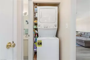 12538 SW Kingsway Cir, Lake Suzy, FL 34269 - Photo 22