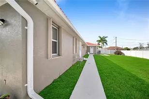 1817 SW 22nd Terrace, Cape Coral, FL 33991 - Photo 28