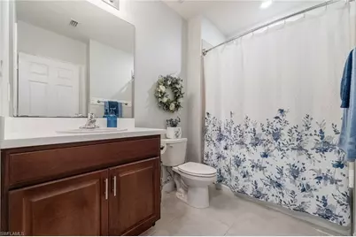 821 NE 6th Pl, Cape Coral, FL 33909 - Photo 22